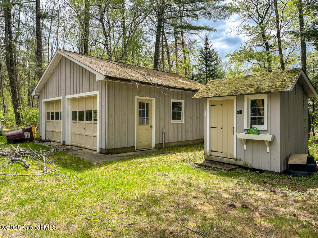 233 Cleverdale Road