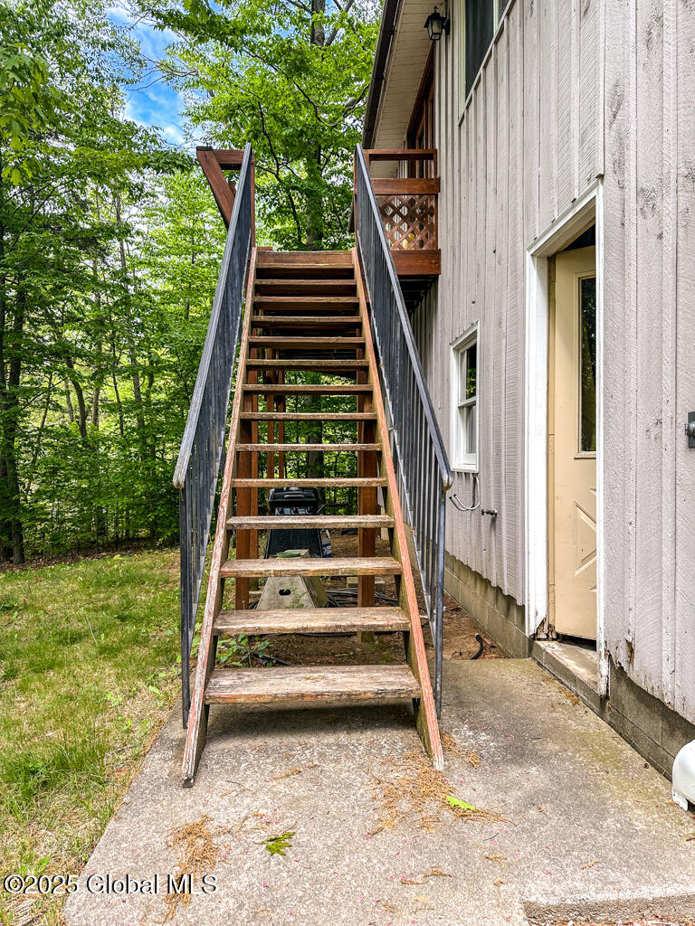 233 Cleverdale Road