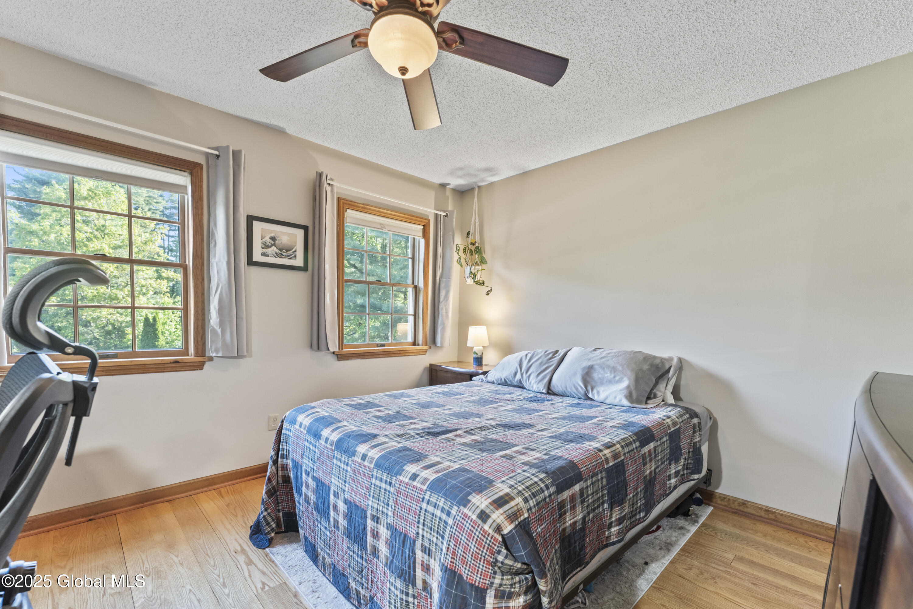6 Iroquois Drive