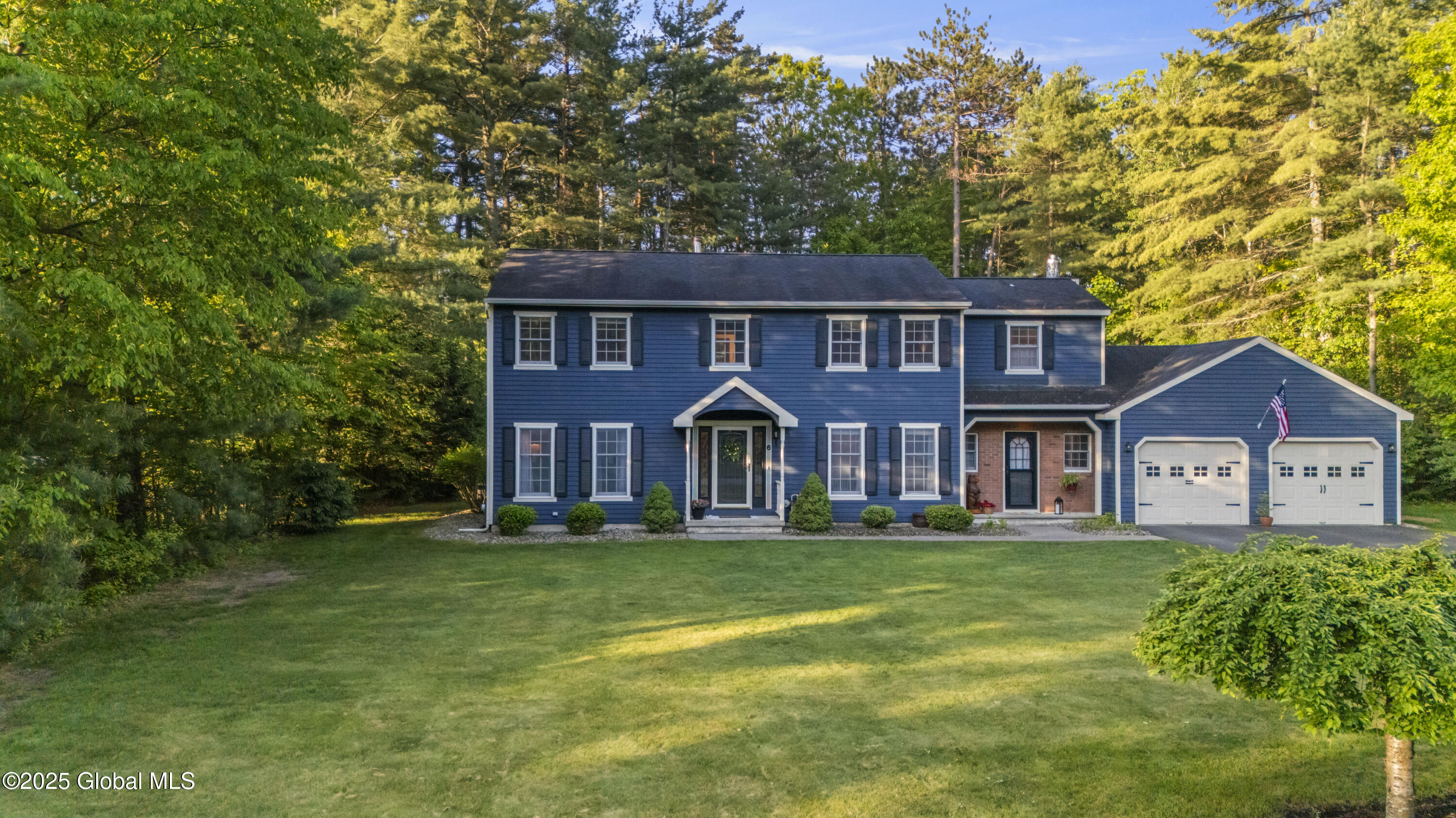 6 Iroquois Drive