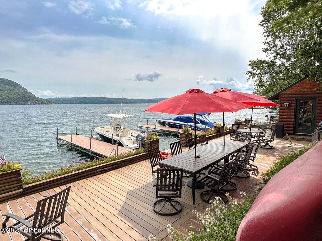 9667 Lake Shore Drive