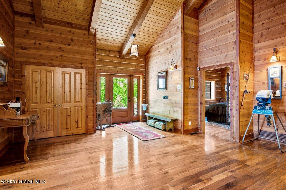 84 Twin Boulder Drive