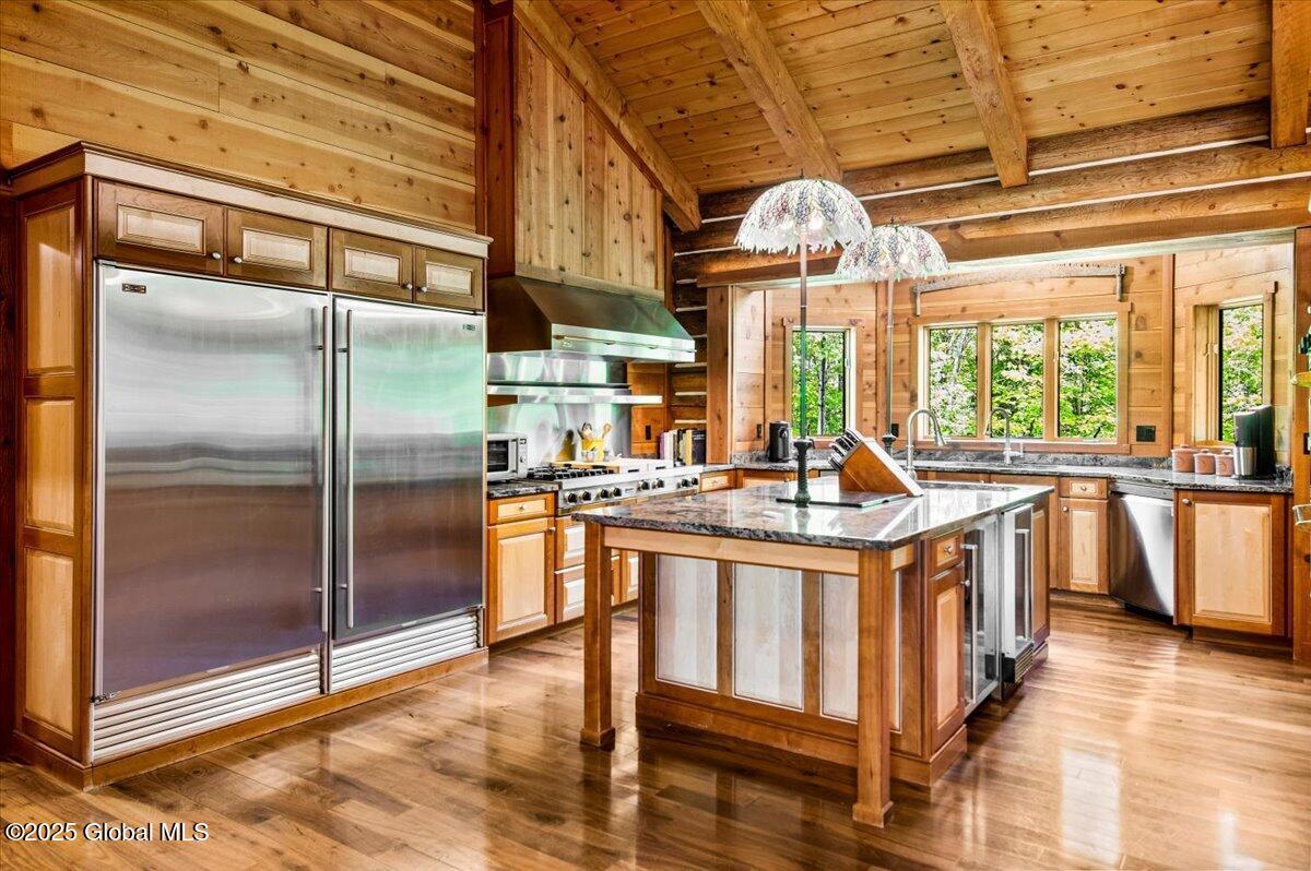 84 Twin Boulder Drive