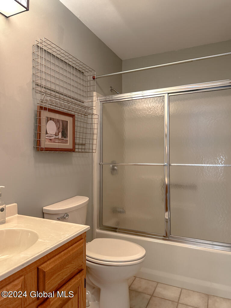 441 Lockhart Mountain Road, 1