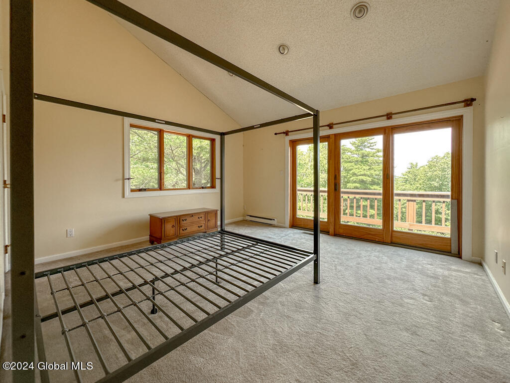441 Lockhart Mountain Road, 1