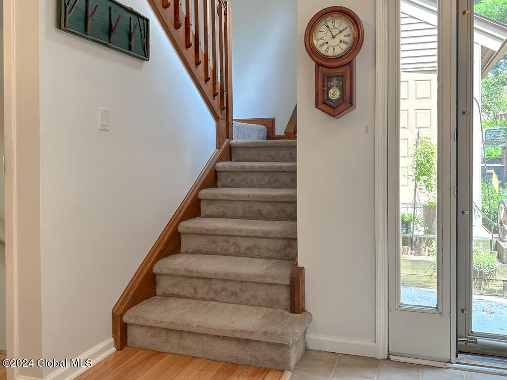 441 Lockhart Mountain Road, 1