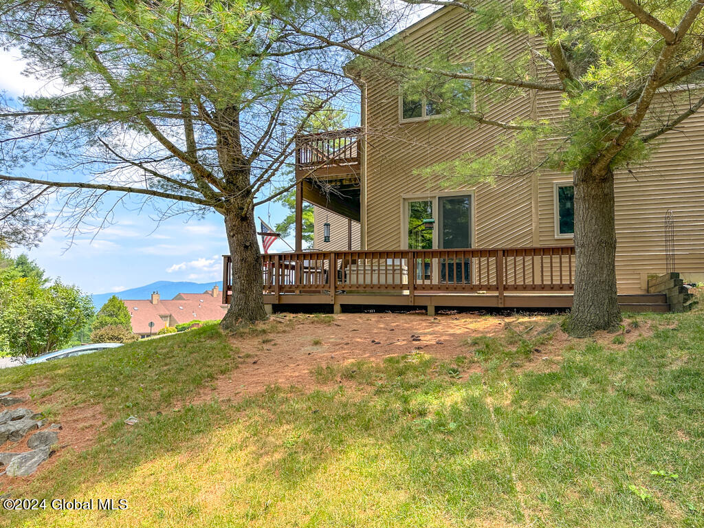 441 Lockhart Mountain Road, 1