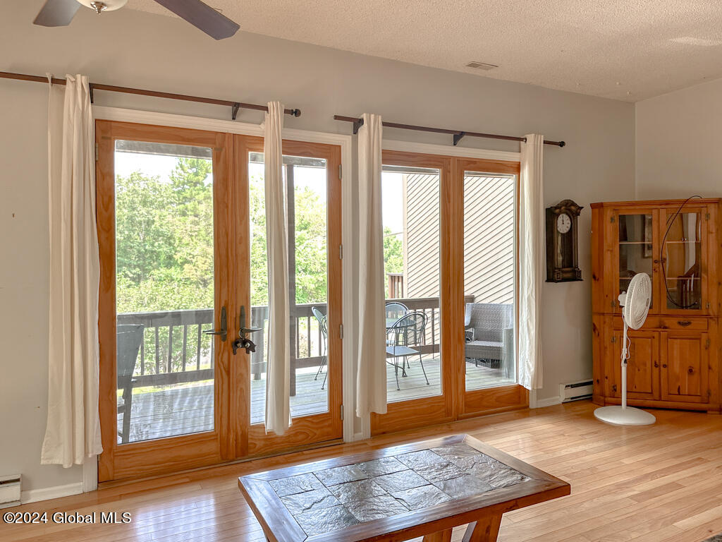 441 Lockhart Mountain Road, 1