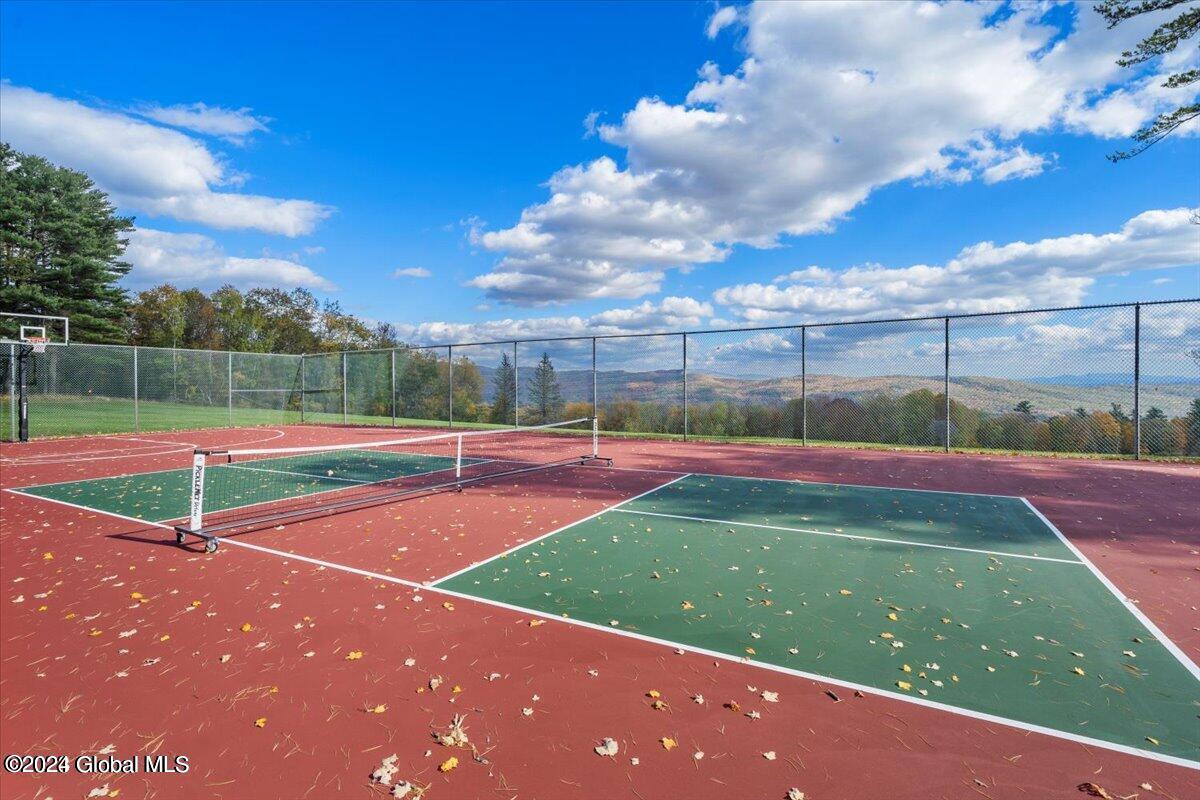 441 Lockhart Mountain Road, 1