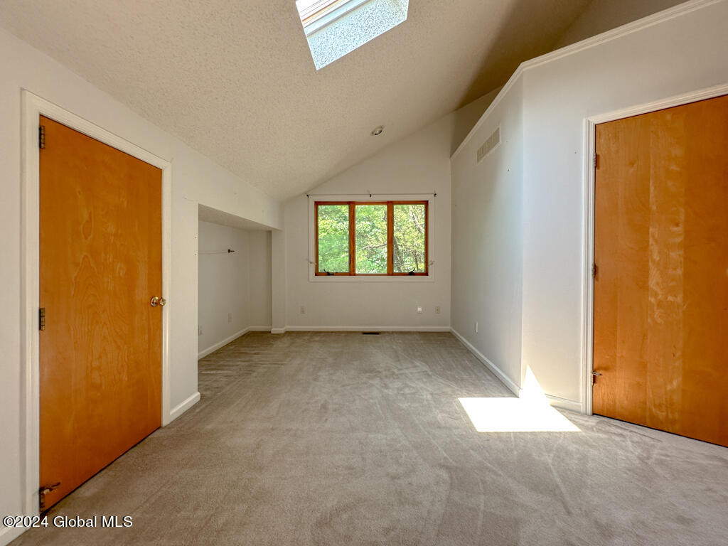 441 Lockhart Mountain Road, 1