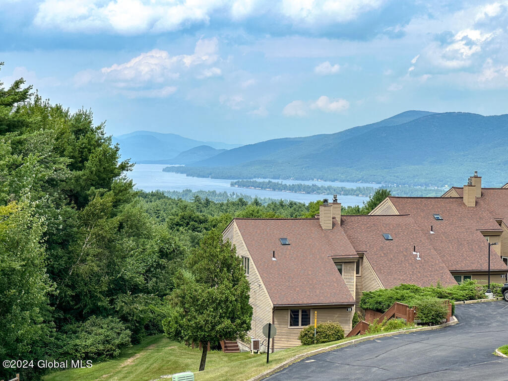 441 Lockhart Mountain Road, 1