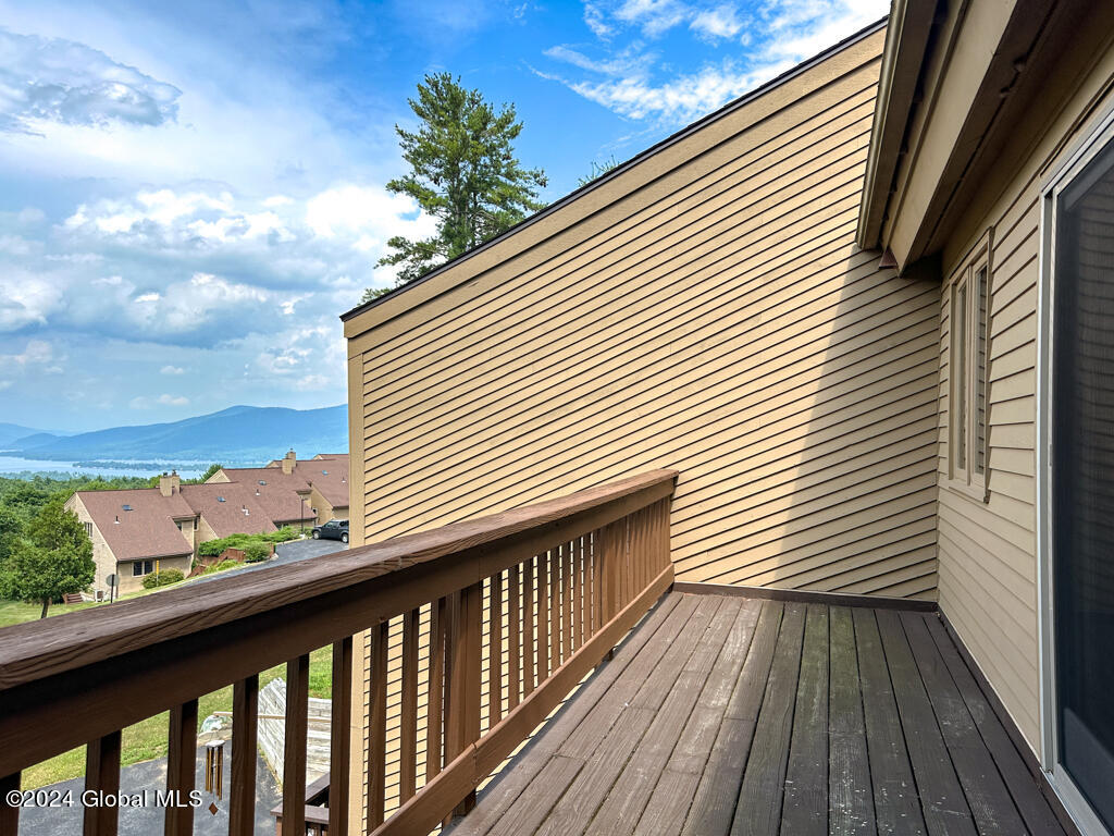 441 Lockhart Mountain Road, 1
