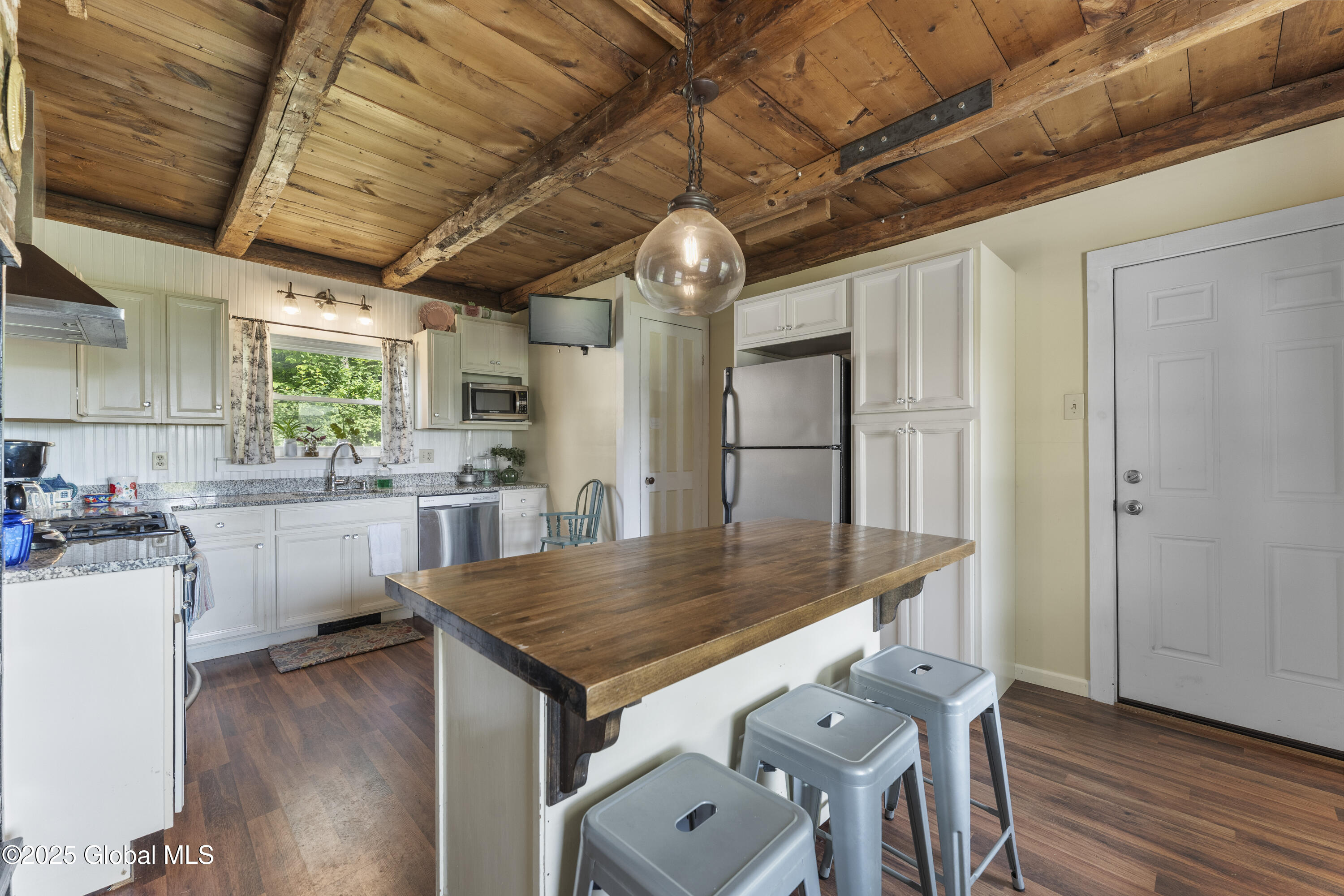 3952 Main Street