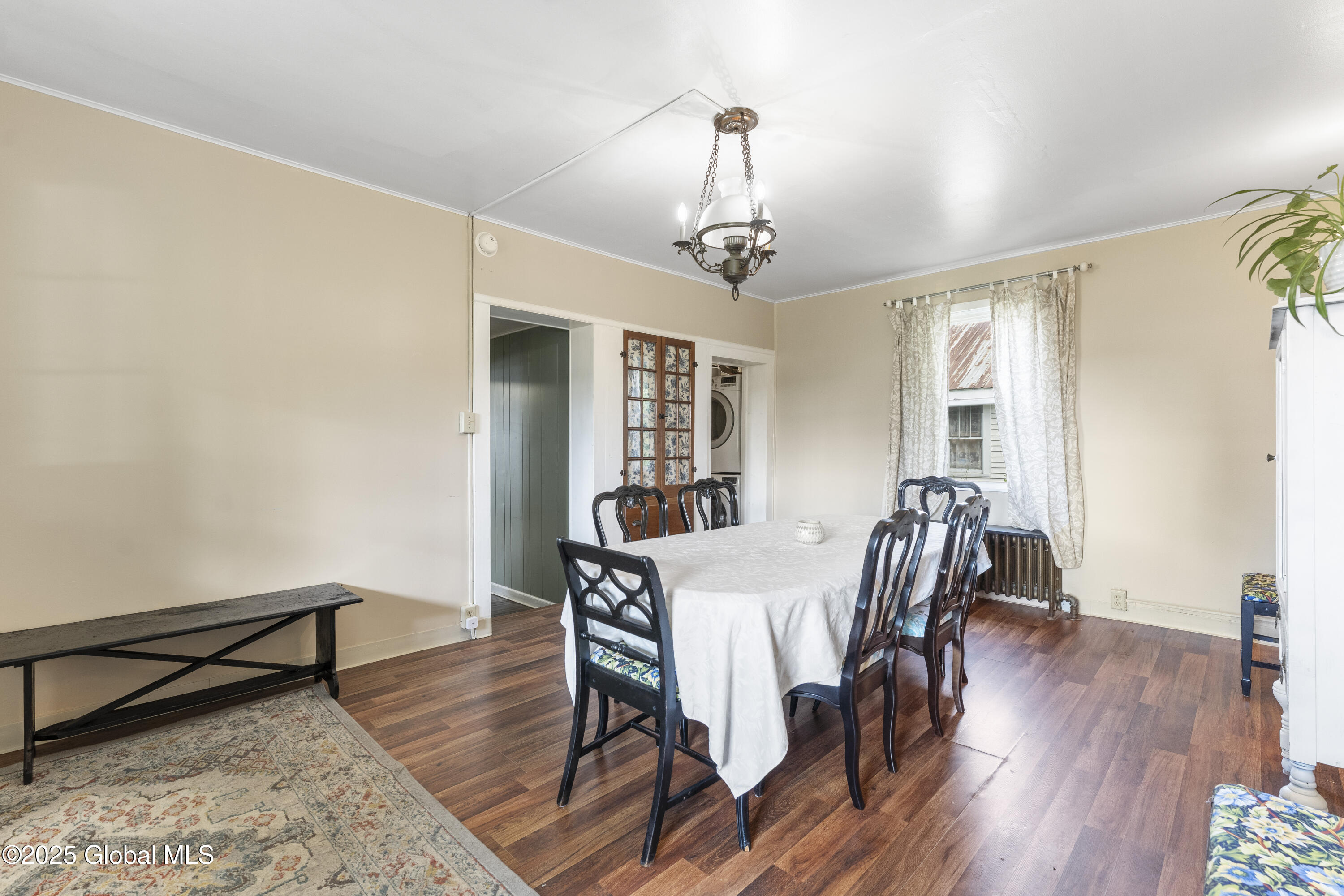 3952 Main Street