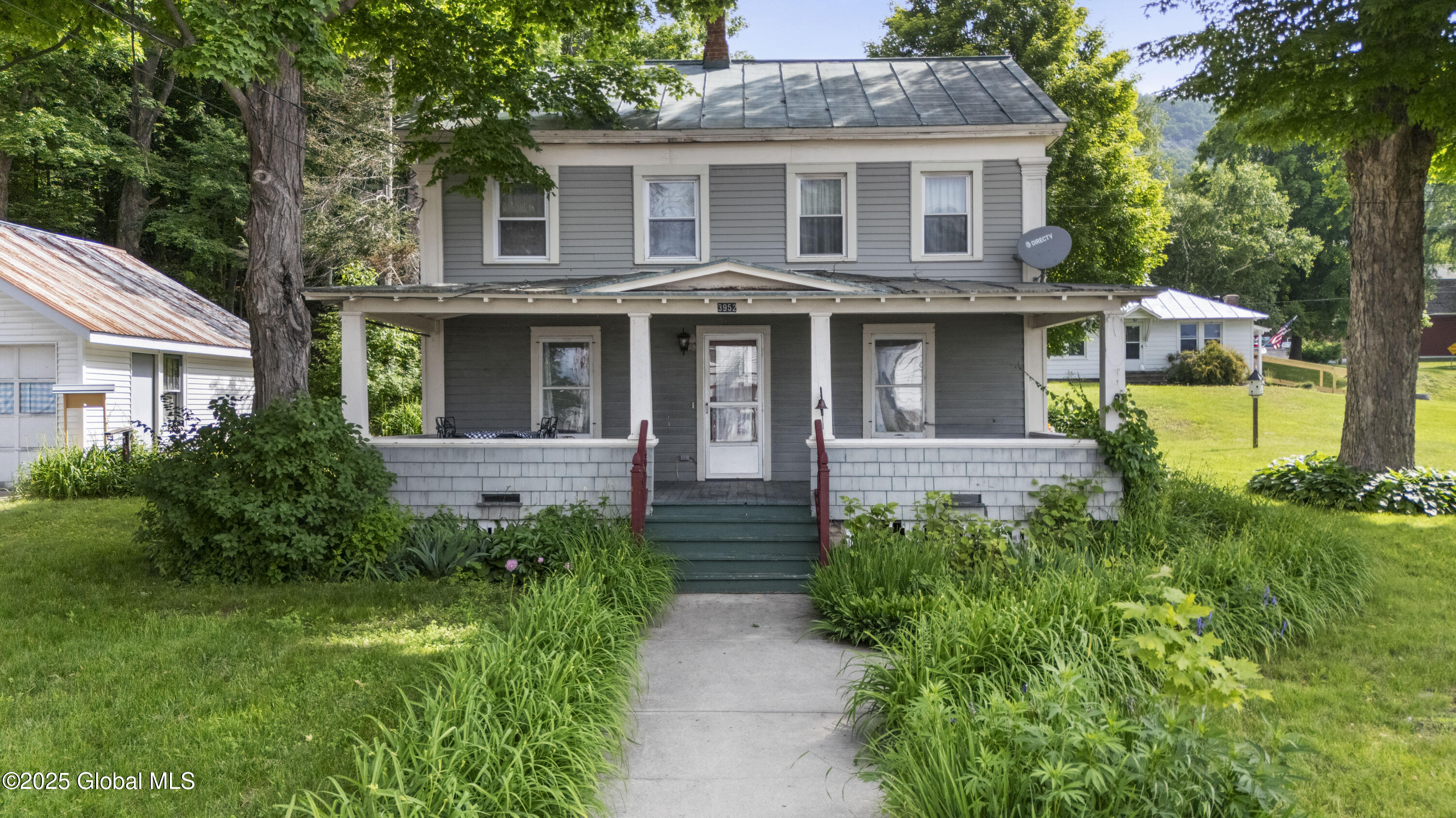 3952 Main Street