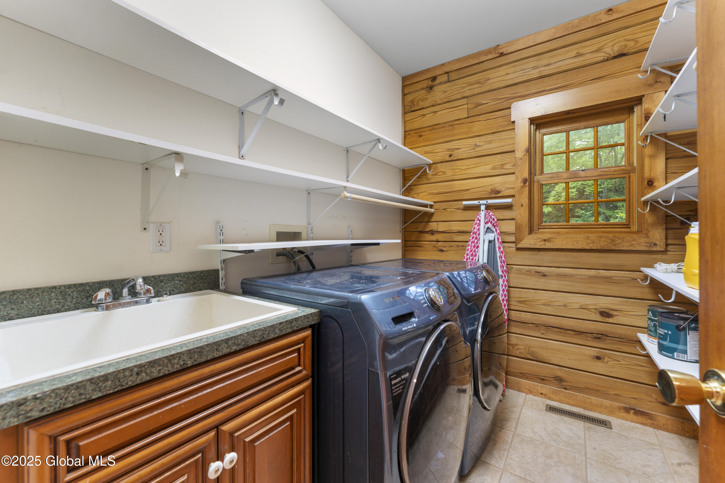202 Stone Schoolhouse Road