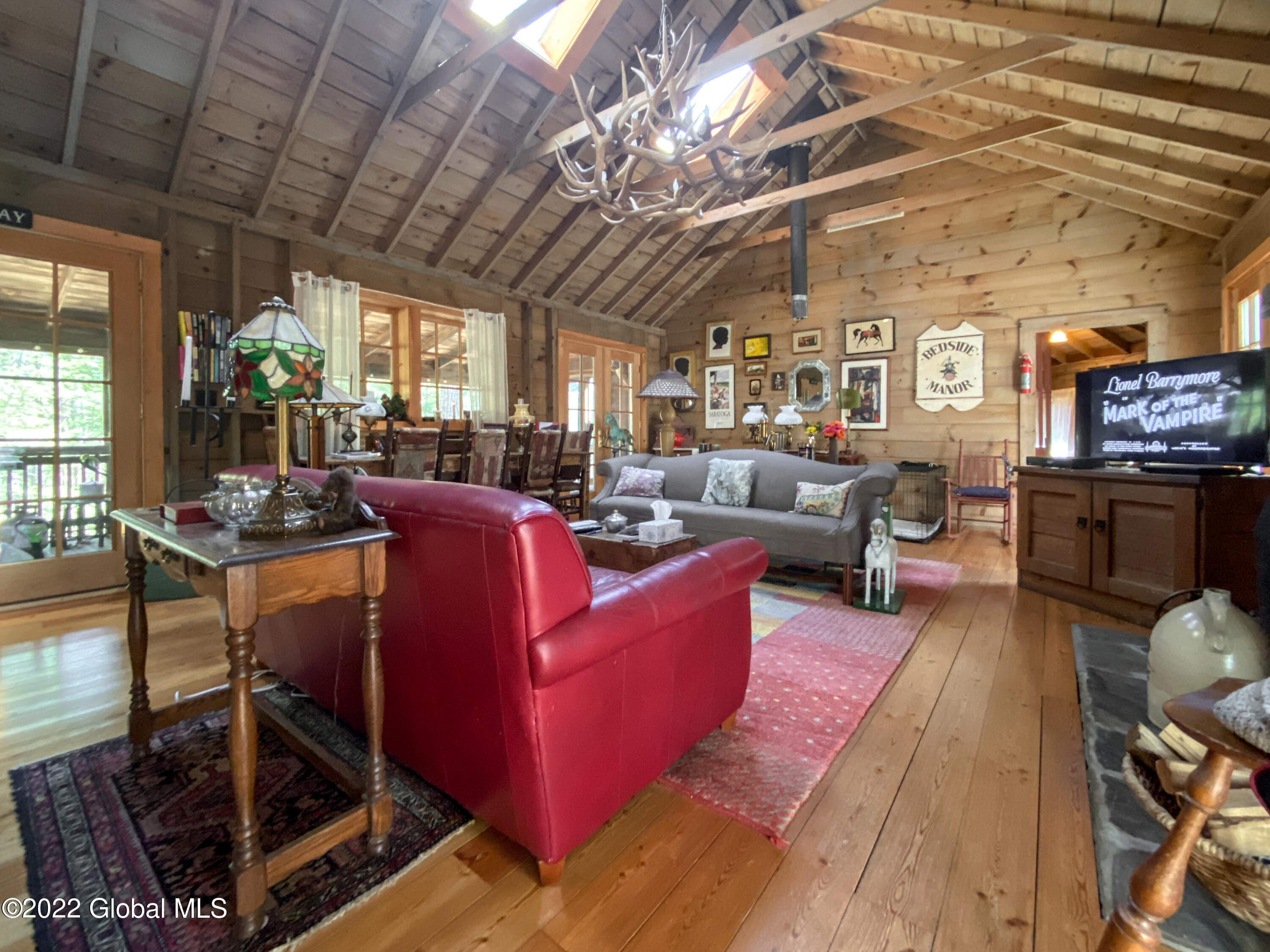4484 Lake Shore Drive