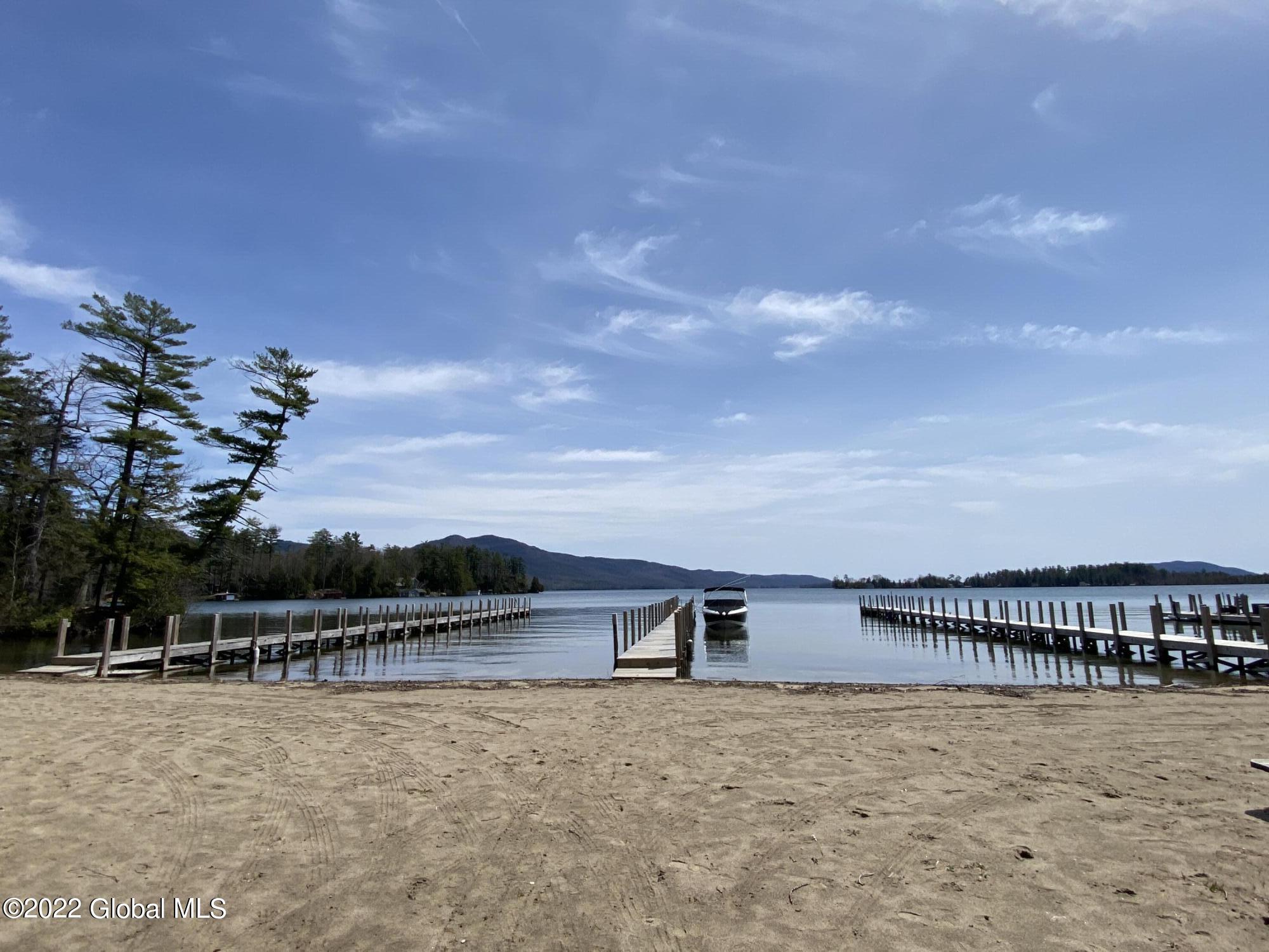4484 Lake Shore Drive