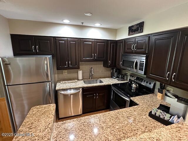 110 Sagamore Road 6B5