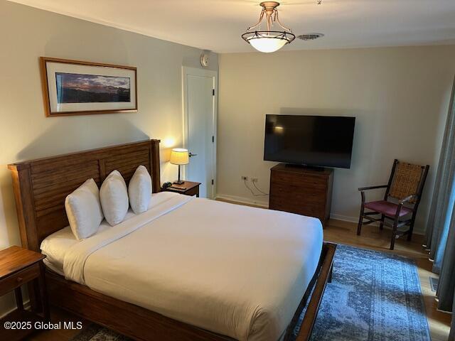 110 Sagamore Road 6B5