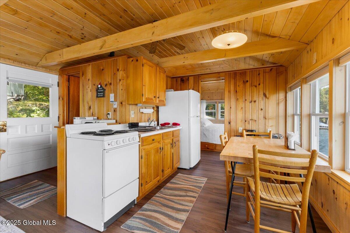 1695 Pilot Knob Road
