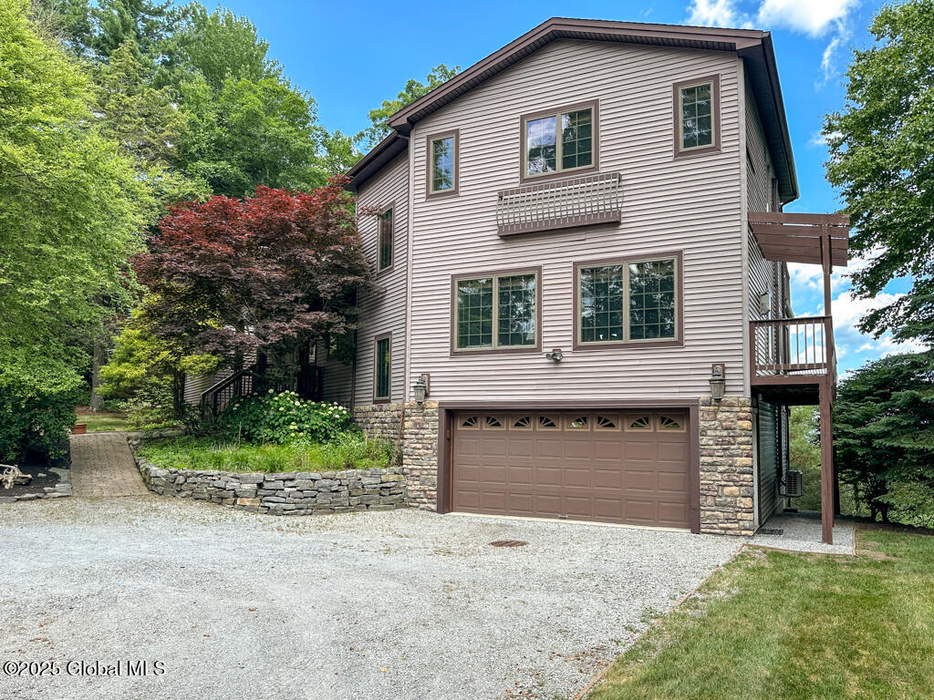 91 Lake Winds Road