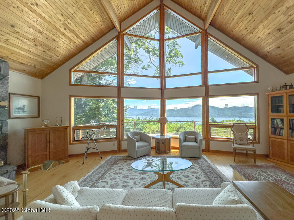 91 Lake Winds Road