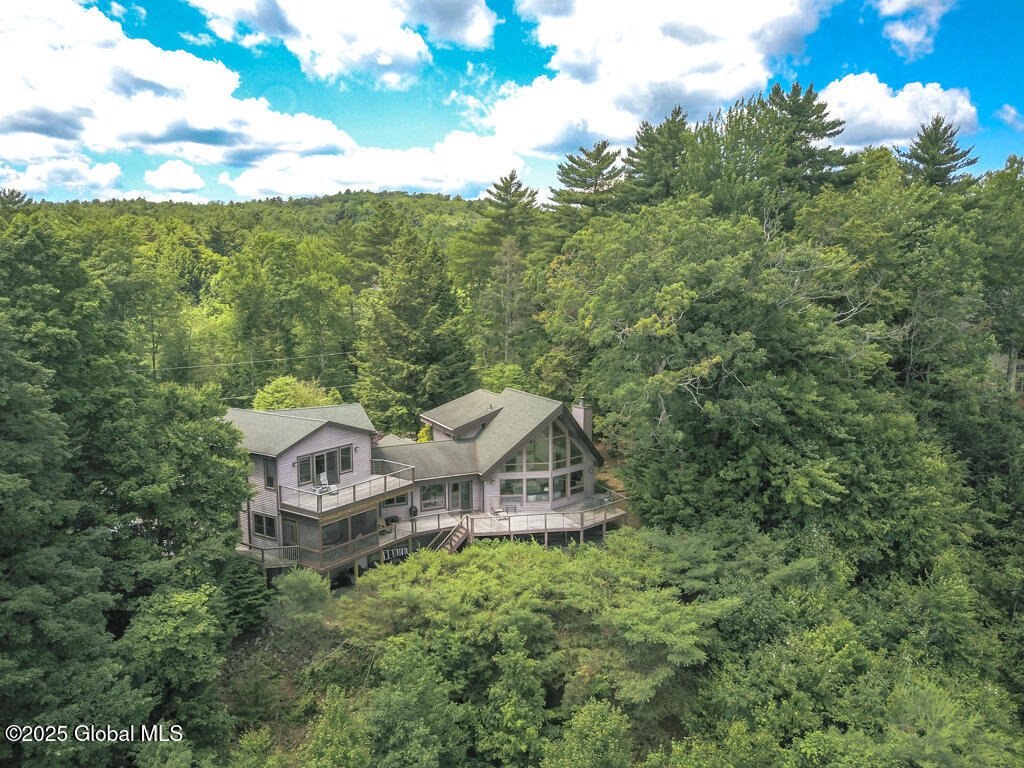 91 Lake Winds Road