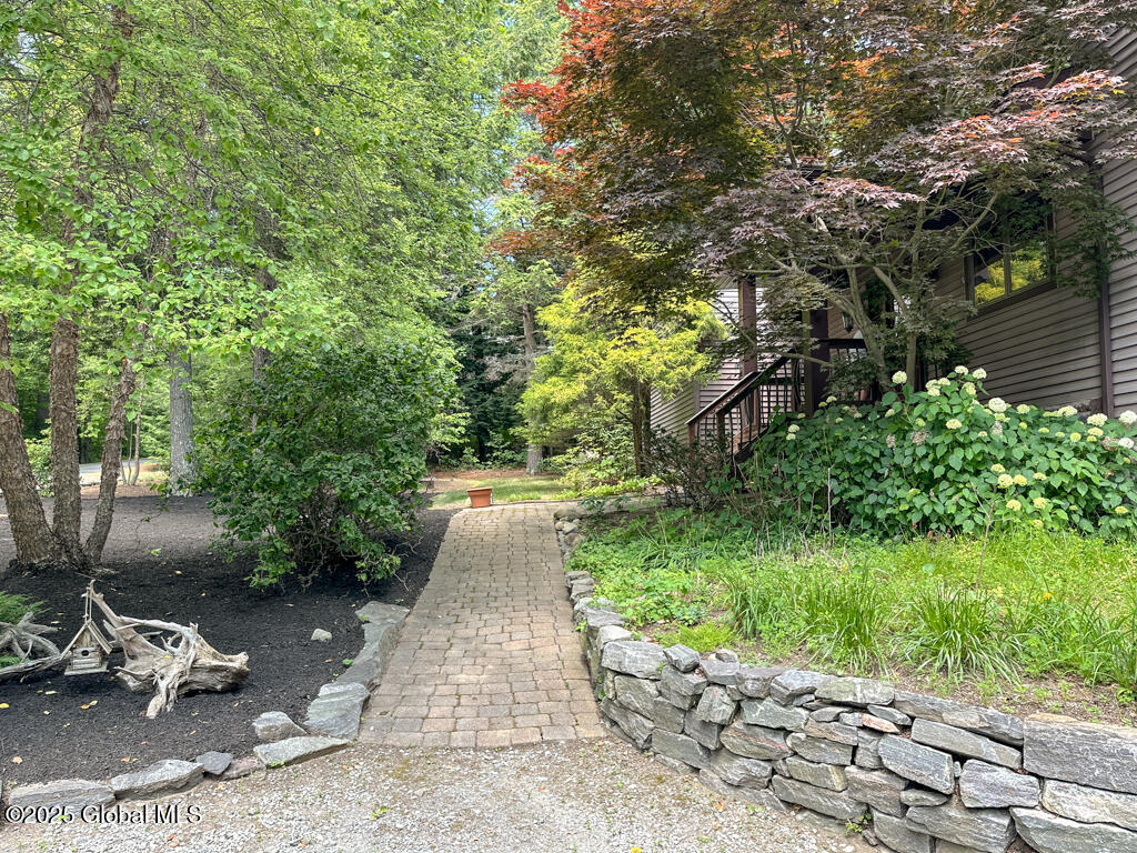 91 Lake Winds Road