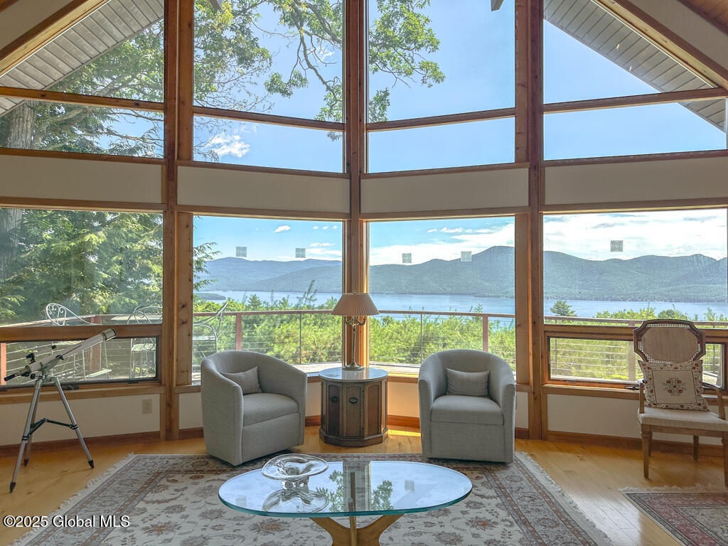 91 Lake Winds Road