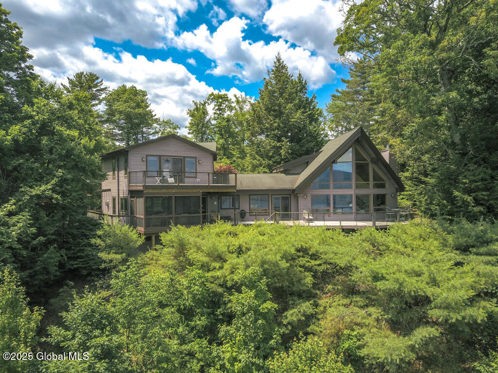 91 Lake Winds Road