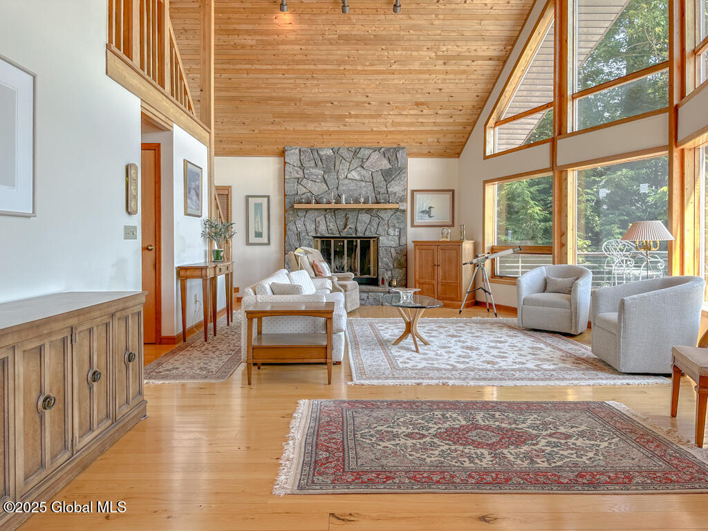 91 Lake Winds Road