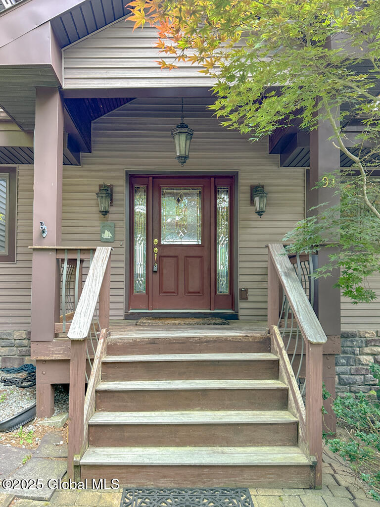 91 Lake Winds Road
