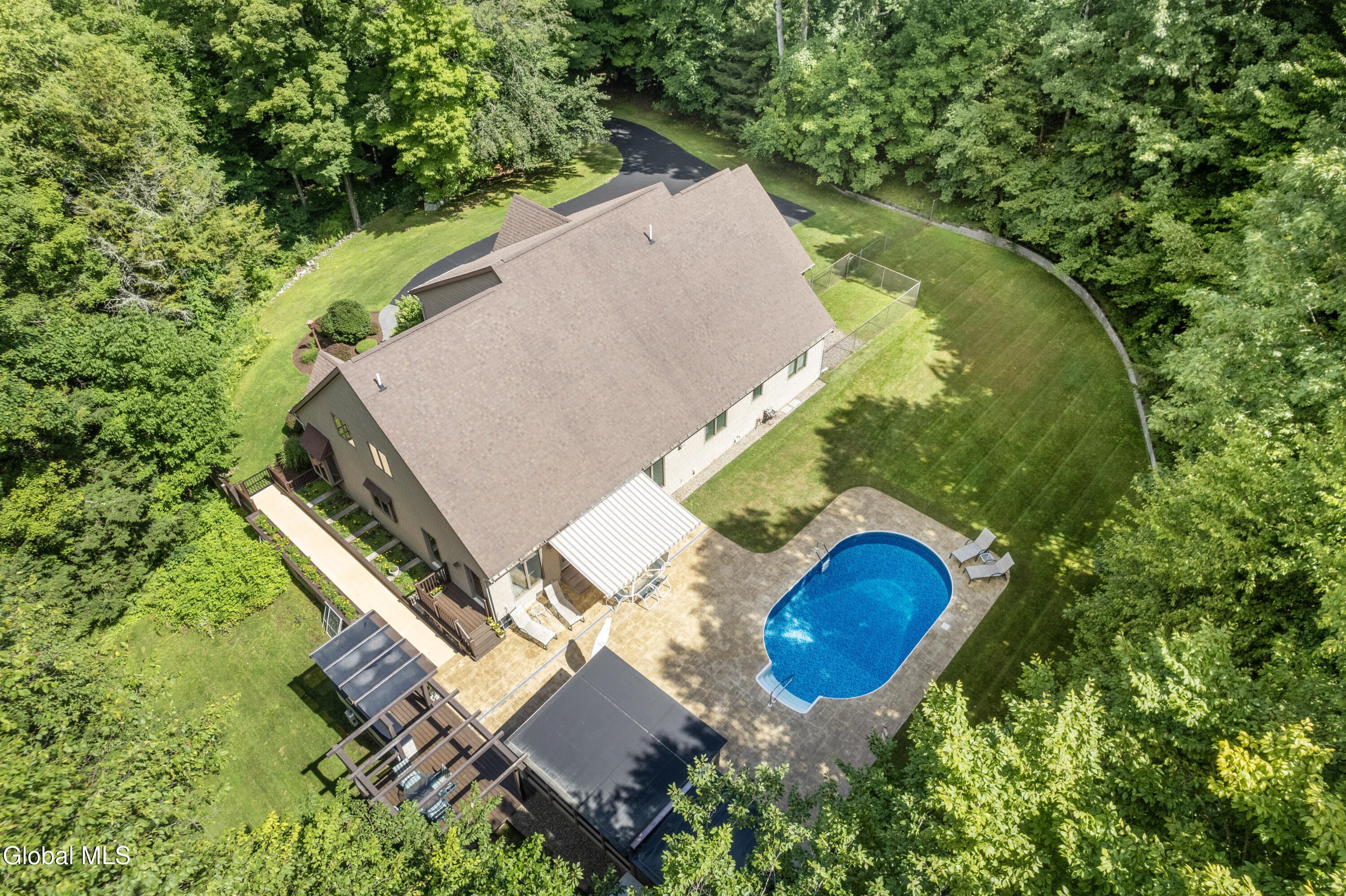 82 Pickle Hill Road