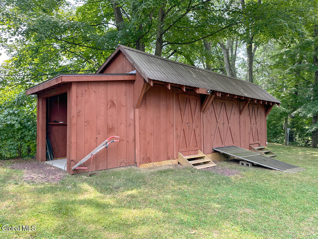 1144 Ridge Road