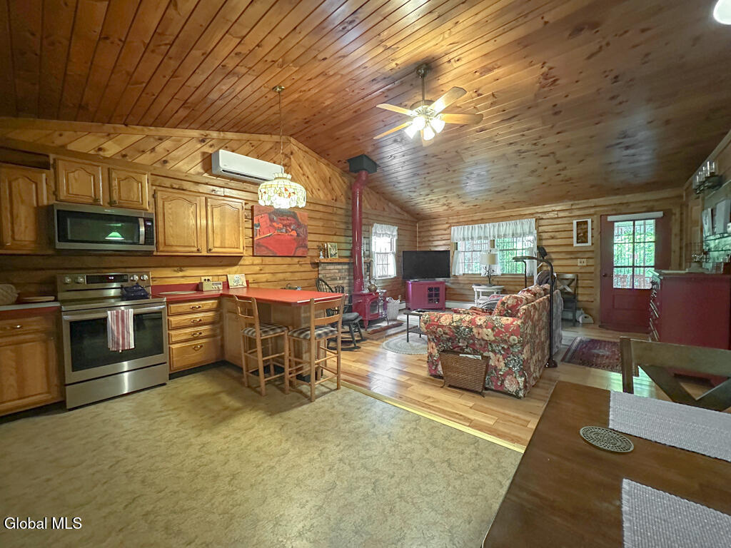 1144 Ridge Road