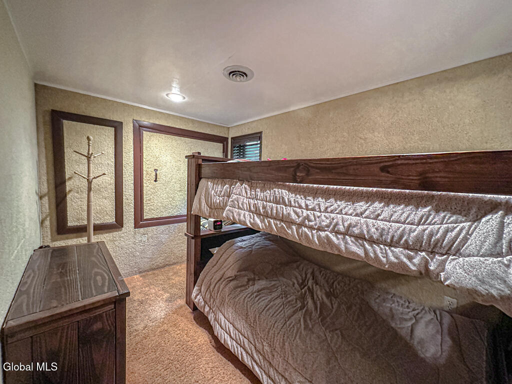 4474 Lake Shore Drive
