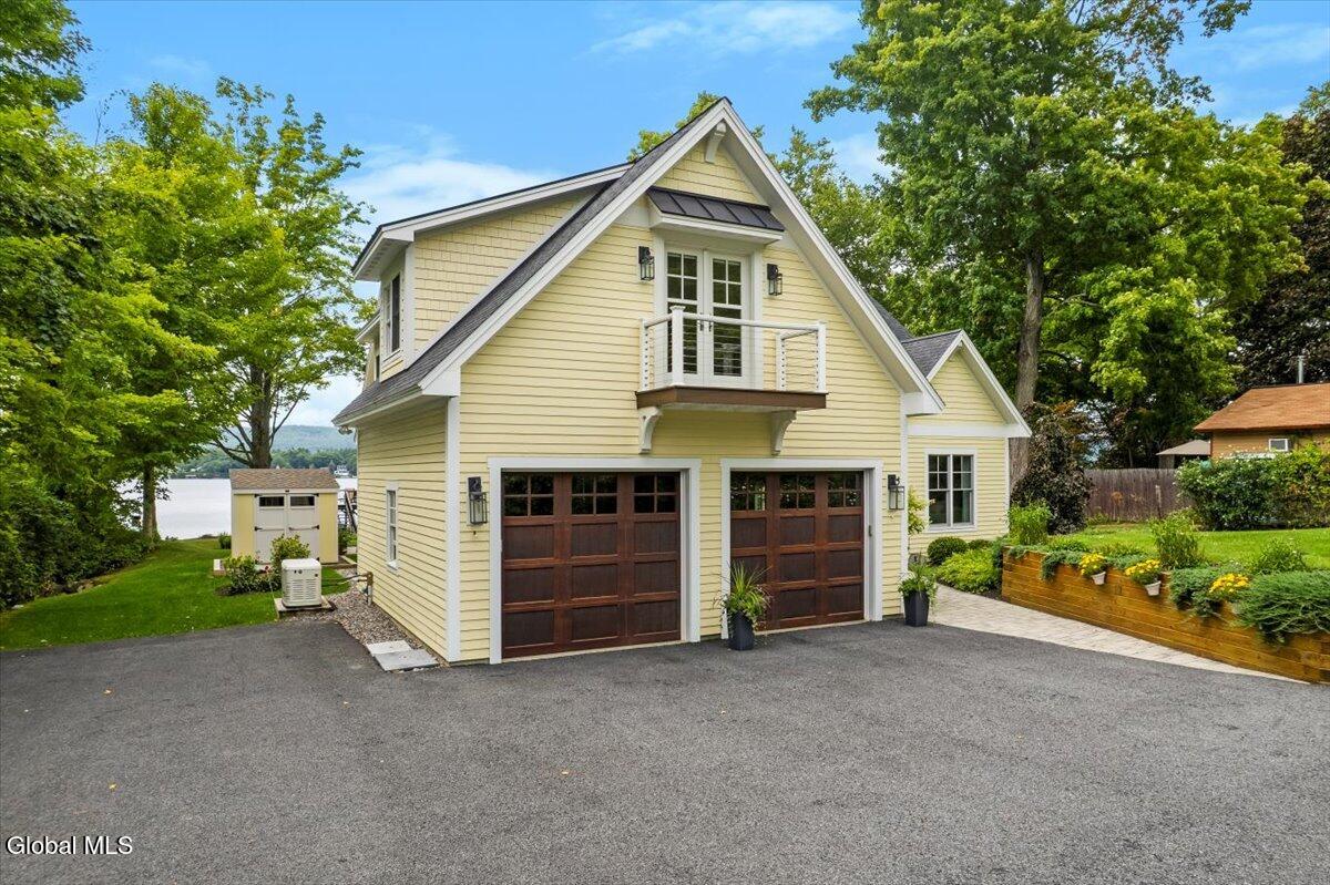 34 Gunn Lane