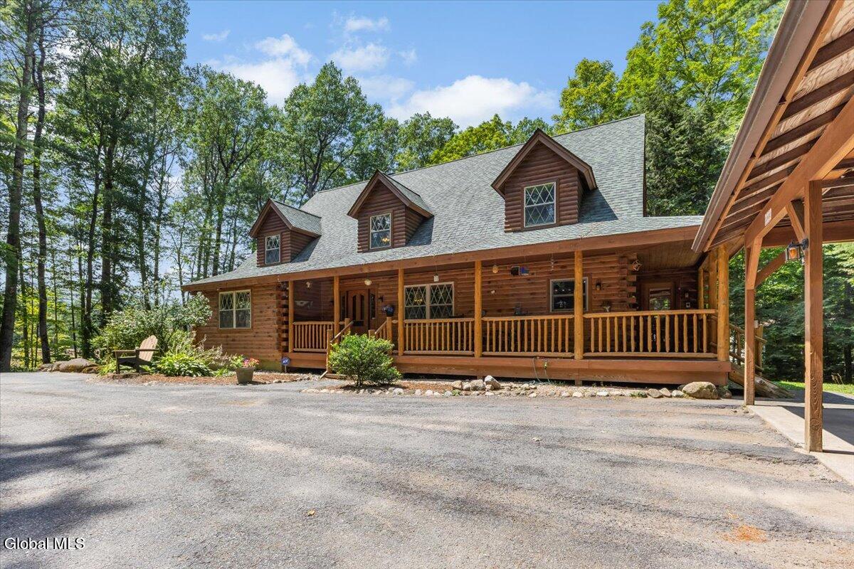 281 Bloody Pond Road