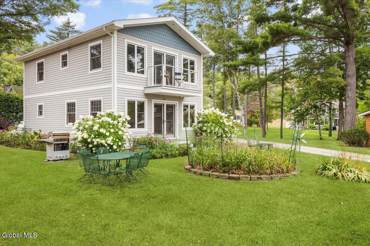 4 Cranberry Lane
