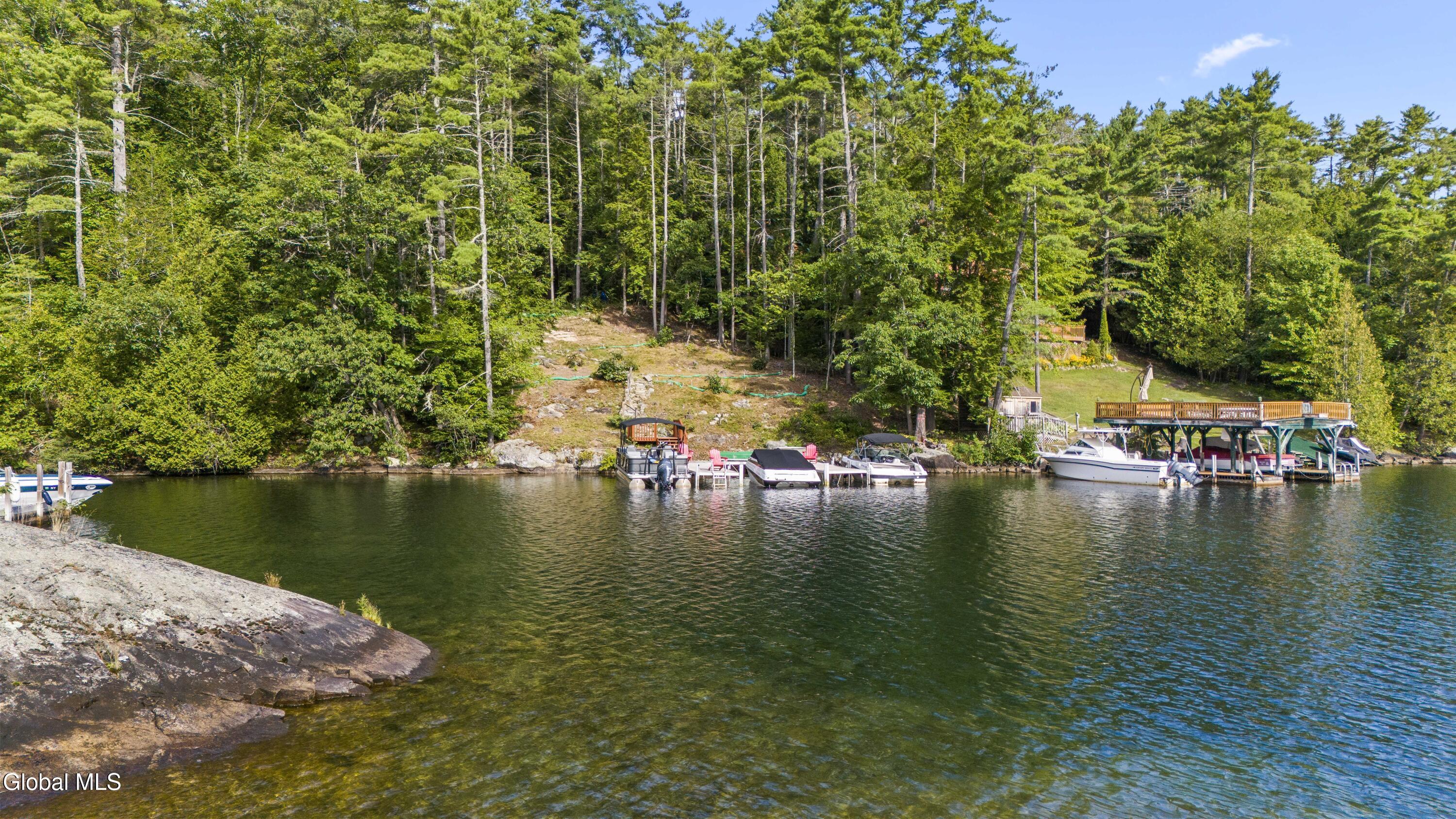4 Cliffside Drive
