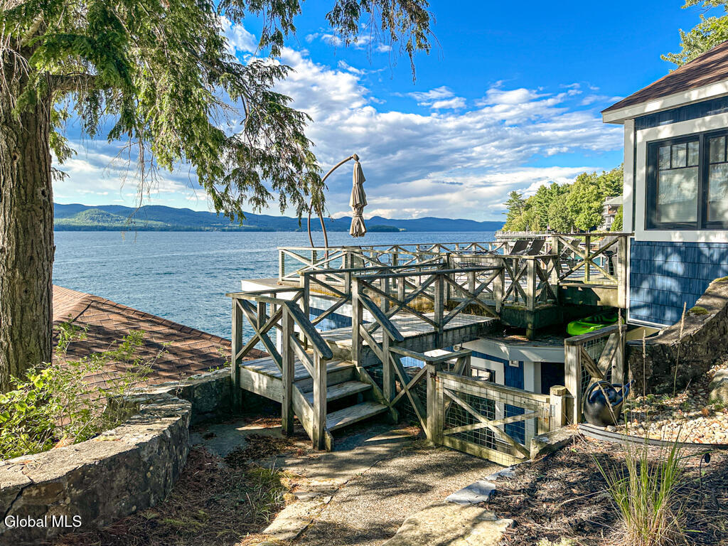 1733 Pilot Knob Road