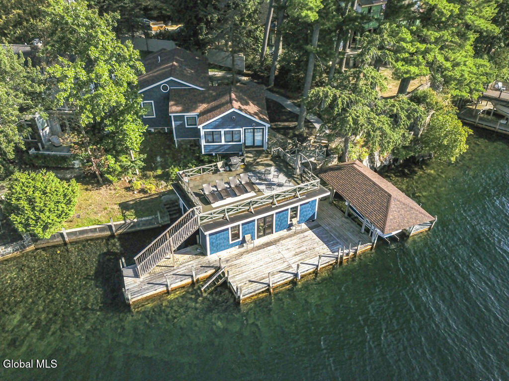 1733 Pilot Knob Road