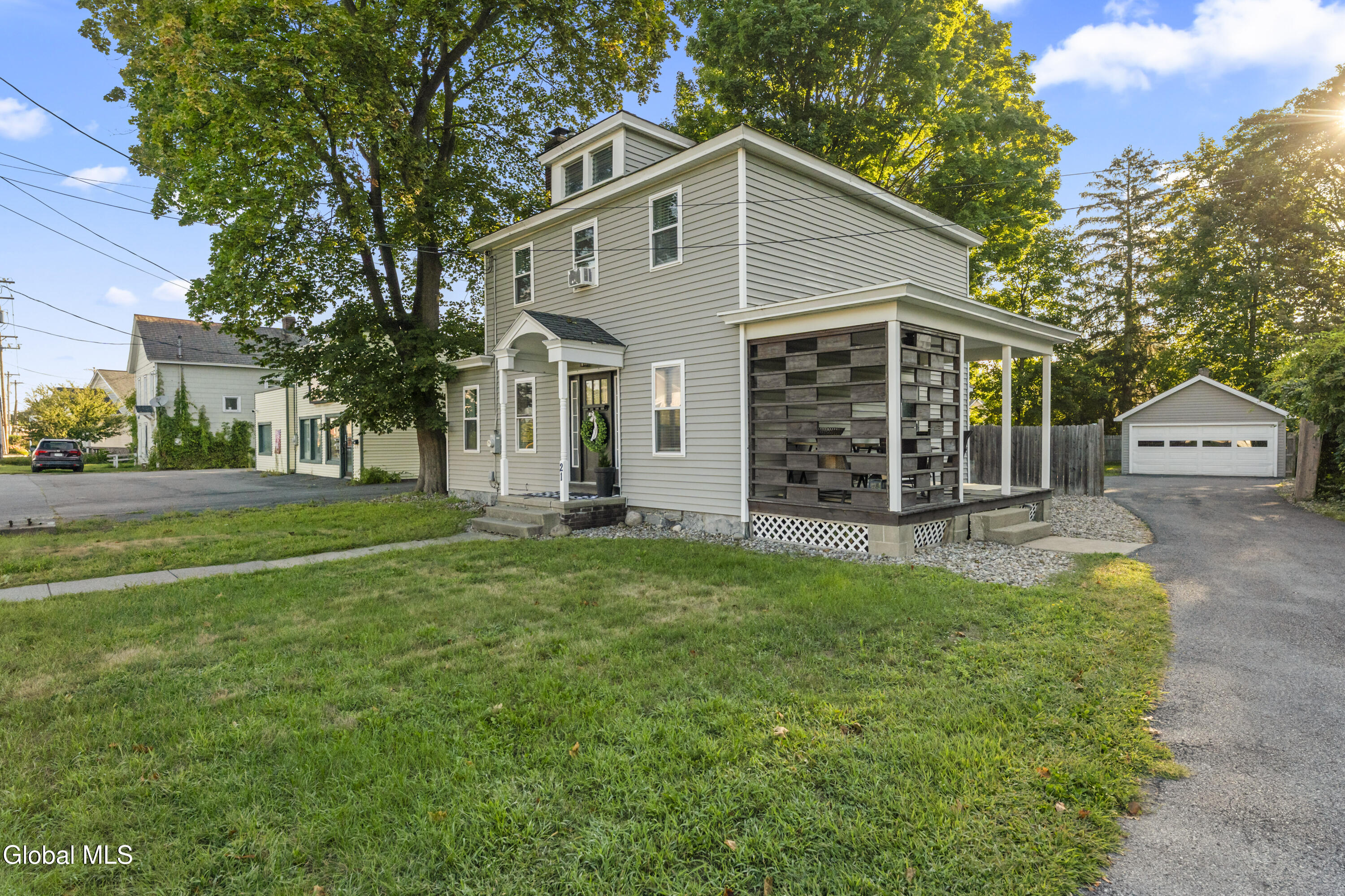 21 Saratoga Avenue