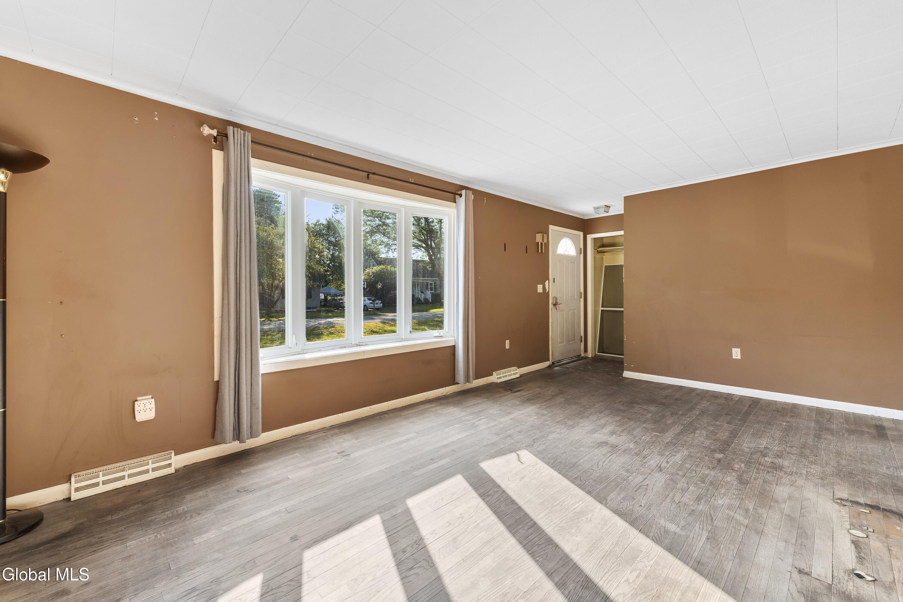 31 Arbutus Drive