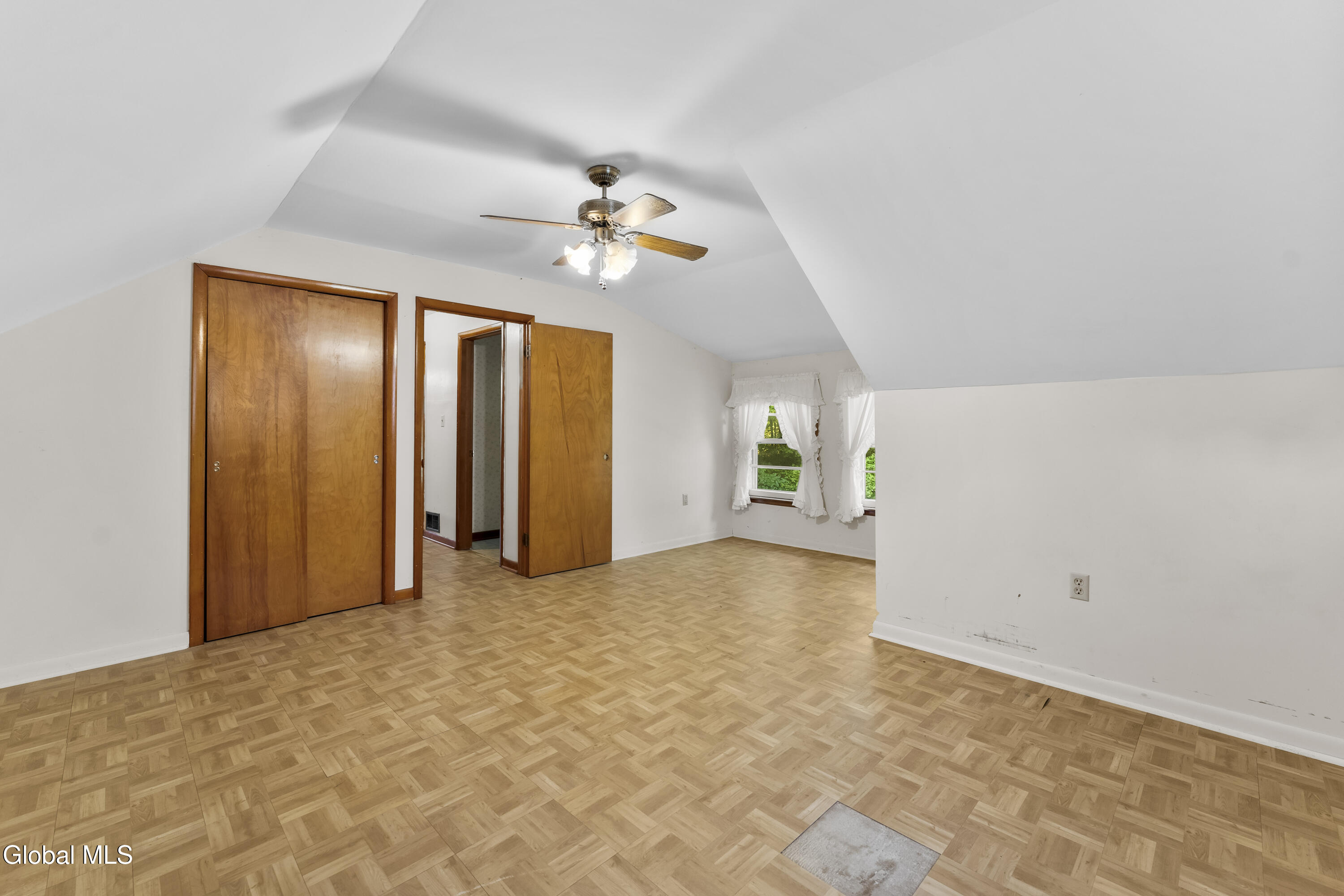 31 Arbutus Drive