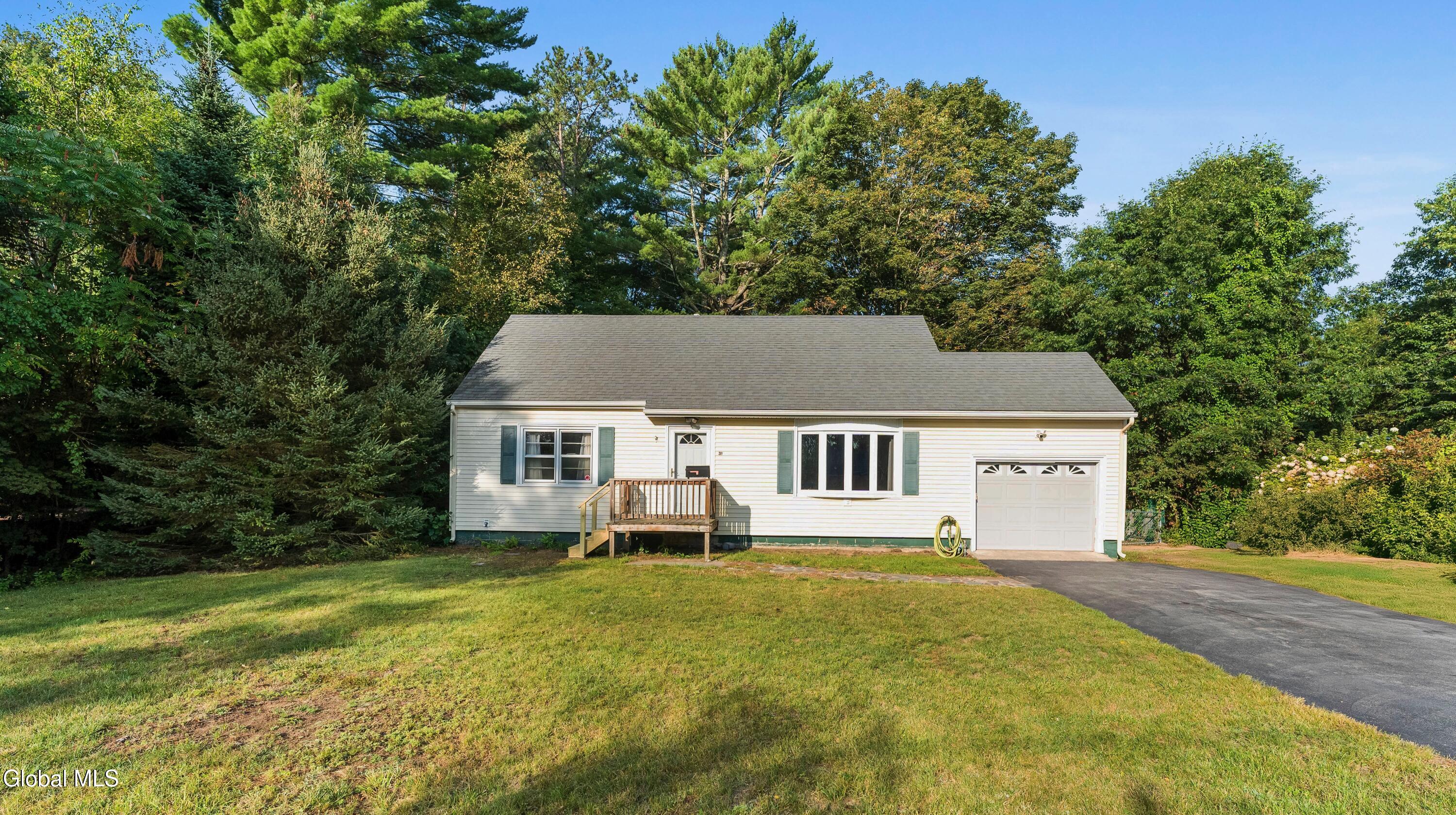 31 Arbutus Drive