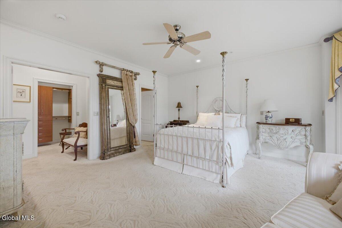 7938 Lakeshore Drive