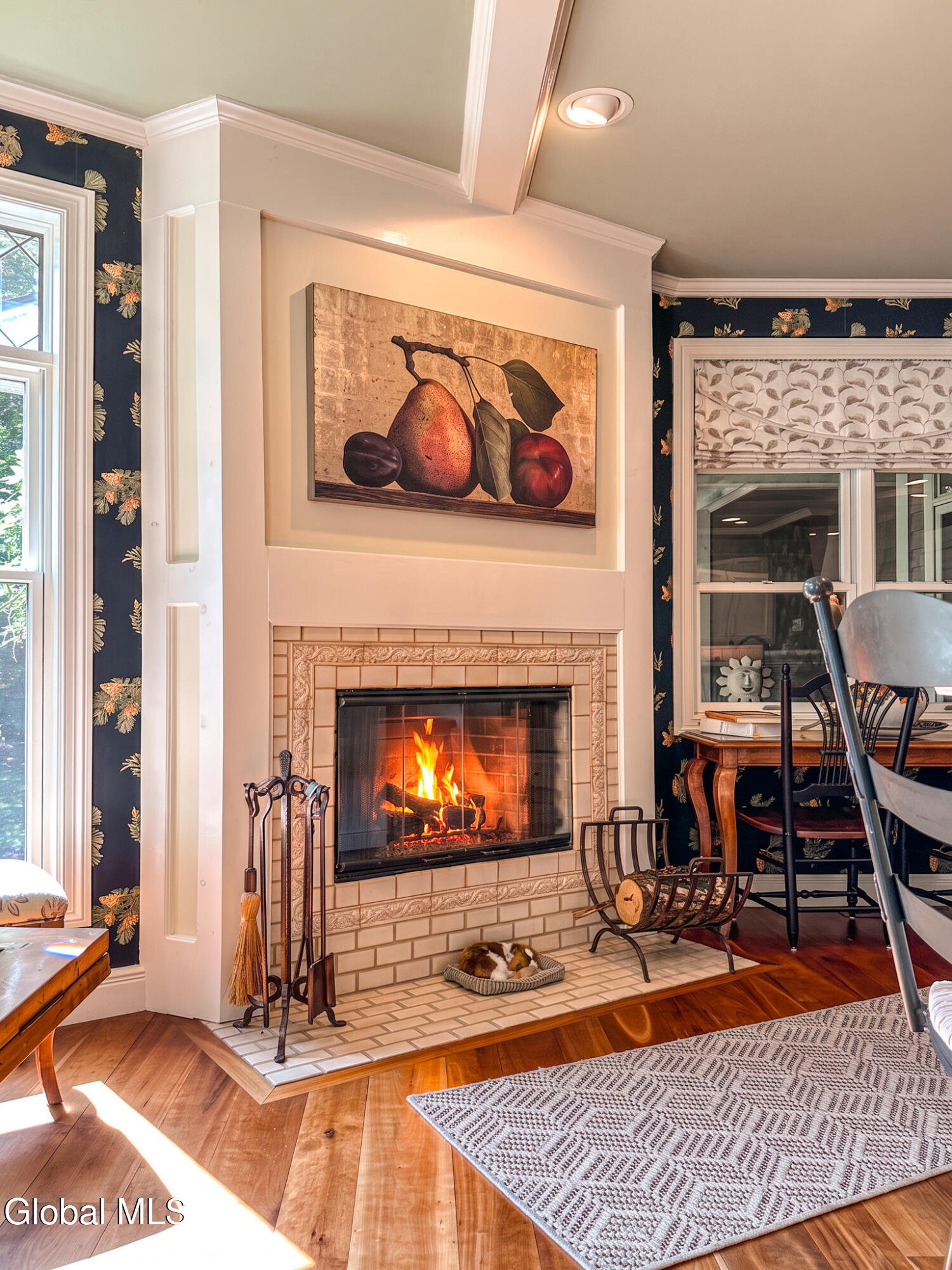 7938 Lakeshore Drive
