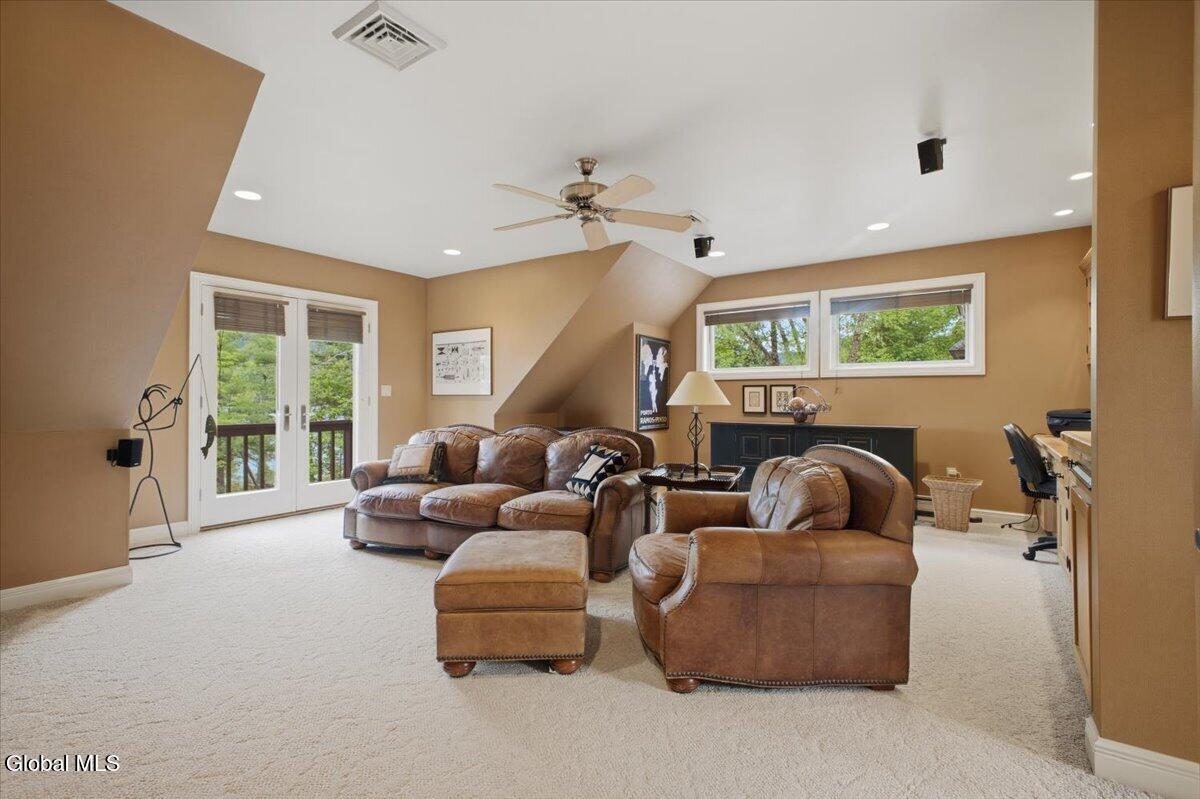7938 Lakeshore Drive